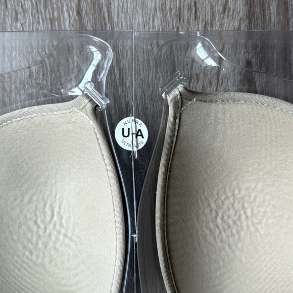 Backless strapless bra cups - Picture 2 of 3